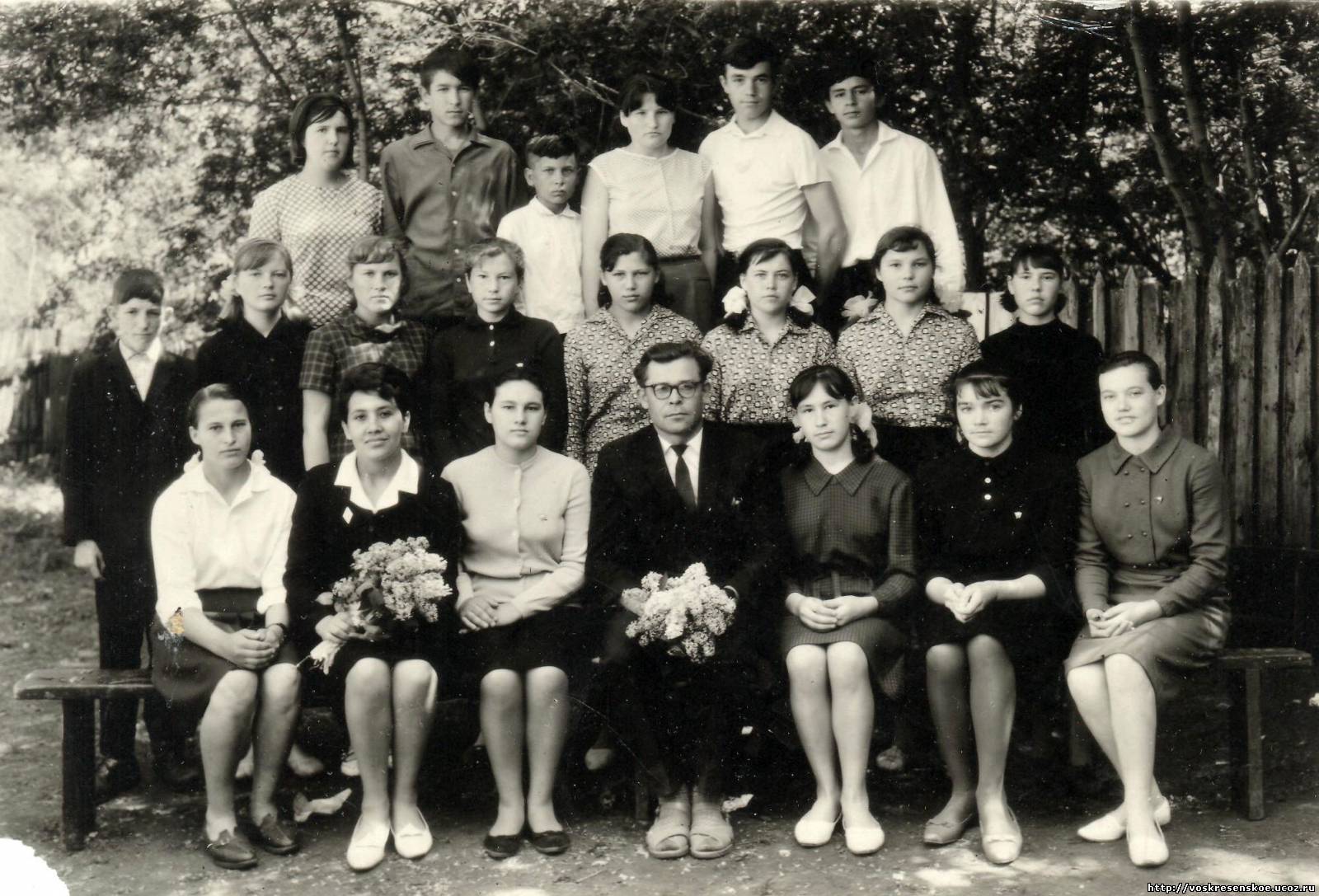 школа 7 похвистнево 1973 75 год фото